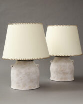 Oreilles White Table Lamp