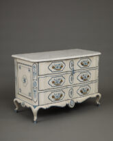 White marble topped 3-drawer commode 