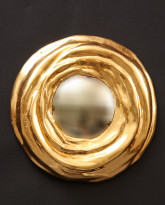 9-Inch Red Gold Mirror, 2017