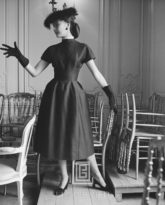 Dior, Alla Gloved Hand, 1953