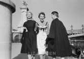 Paris, Dior Three Girls Laugh, 1953